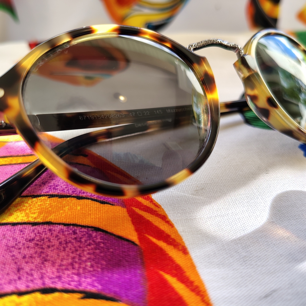 HERITAGE Tortoiseshell Round Sunglasses